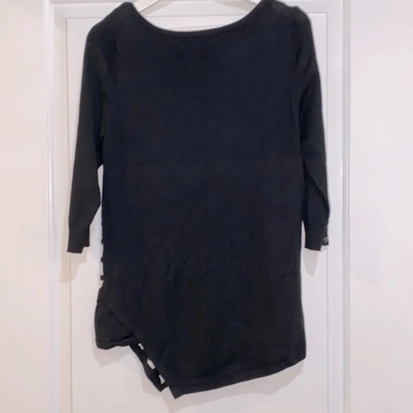 White House Black Market stripped asymmetrical sweater size medium - Picture 8 of 9